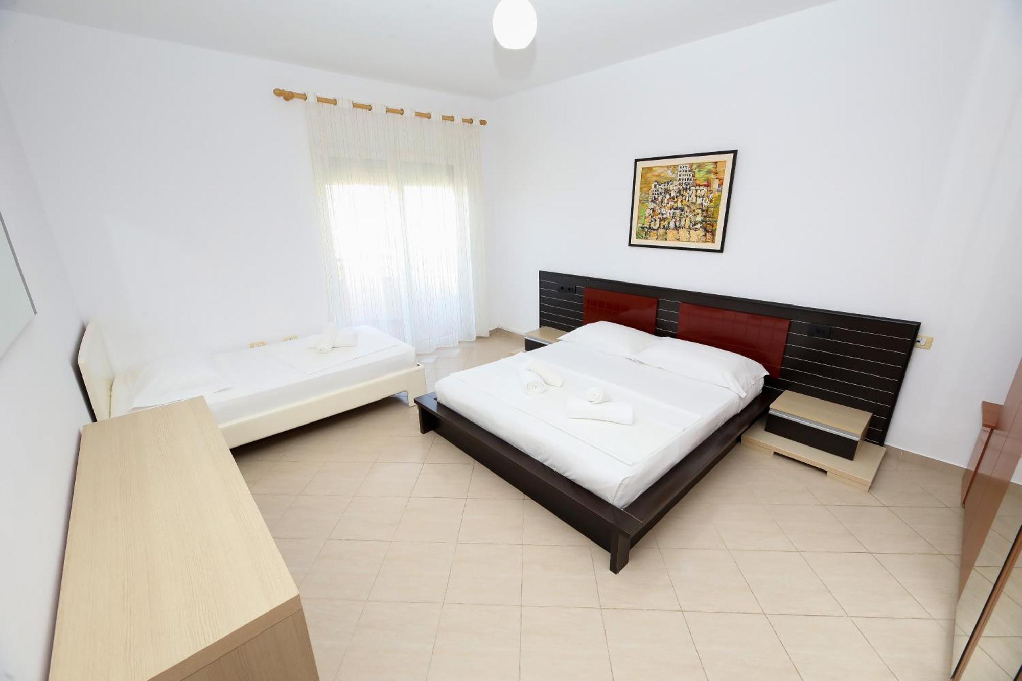 Jimi Apartments 2 Влёра Экстерьер фото